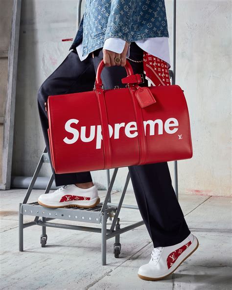 supreme x lv trui|louis vuitton supreme collection.